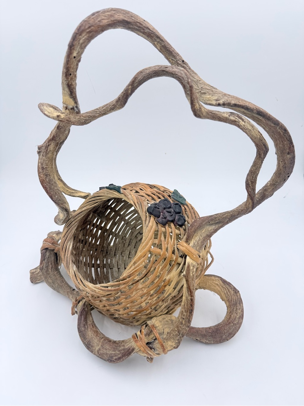 Vintage Rustic Woven Grape Vine Basket Twig Wood Branch Handle Fairy Basket